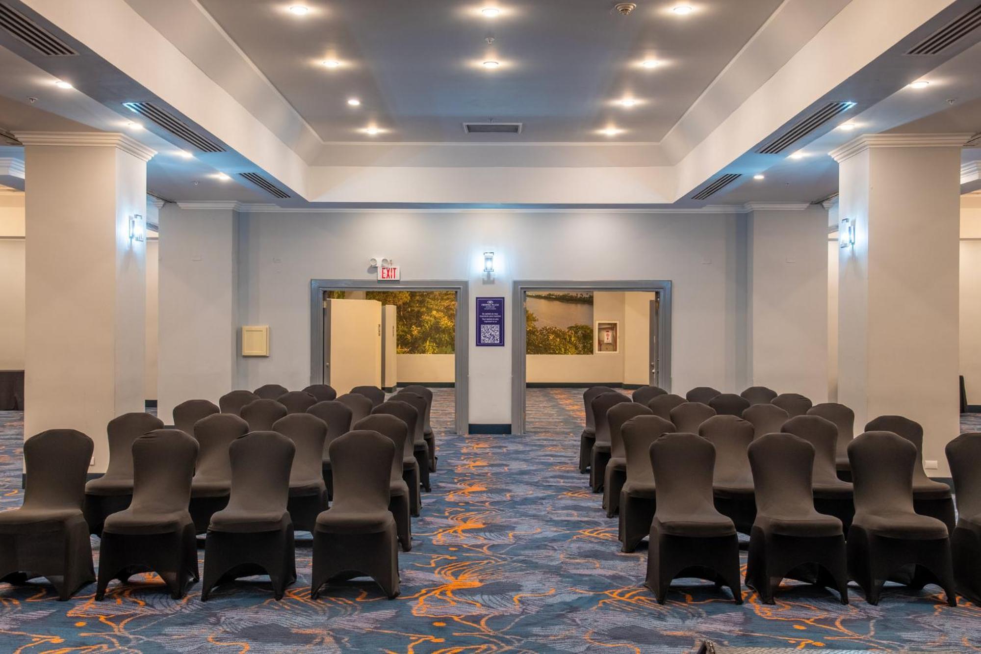 Отель Crowne Plaza San Jose La Sabana By Ihg Экстерьер фото